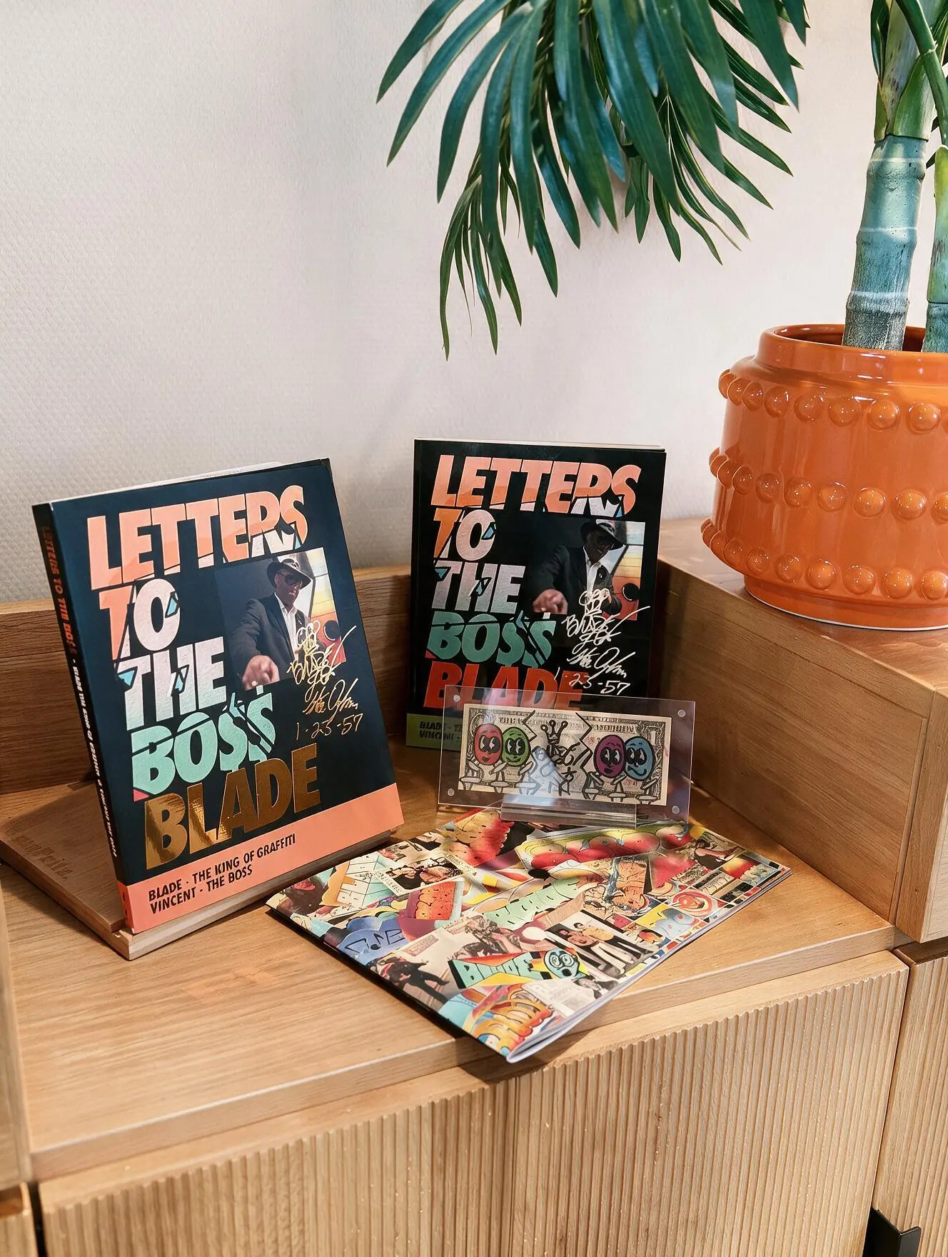 Letters to the Bo$$ — interior photo 05
